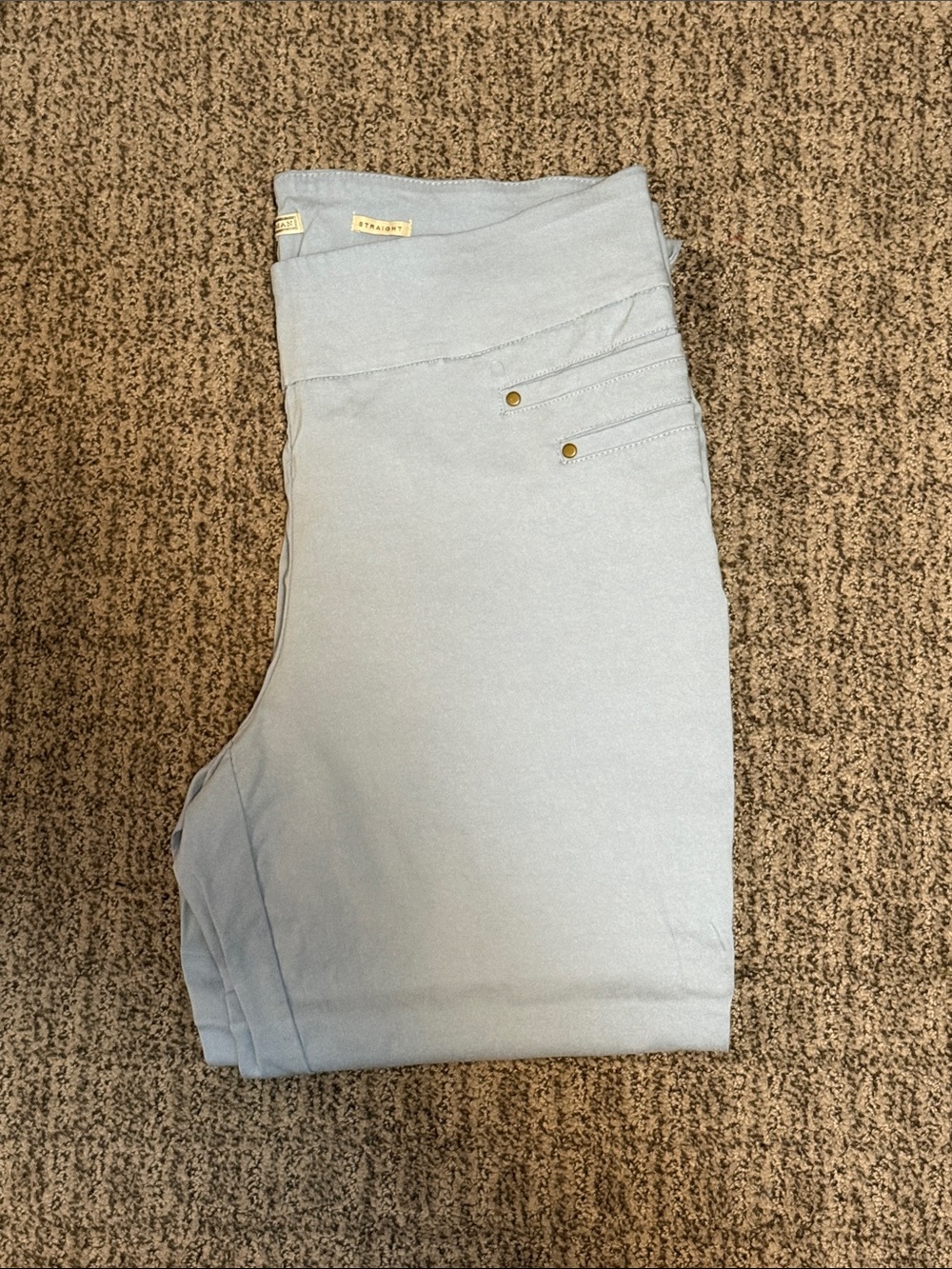 Dana Buchman Light Blue Cropped Stretch Pants